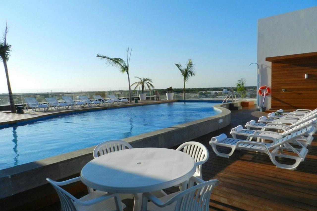 Fiesta Inn Chetumal Exterior photo