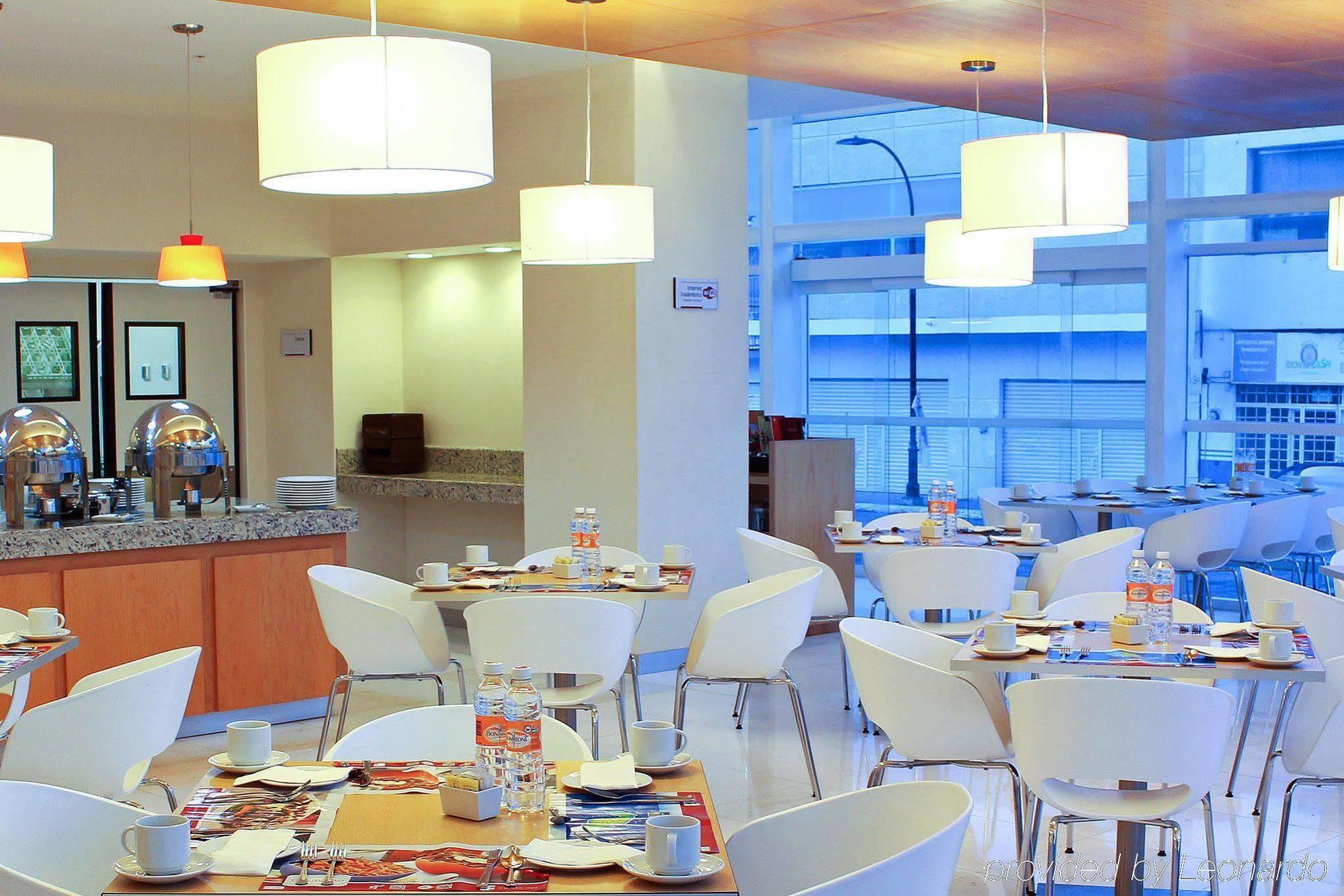 Fiesta Inn Chetumal Exterior photo